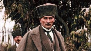 Atatürk’ü Anlatan 100. Yılın En İyi Sinema Filmleri